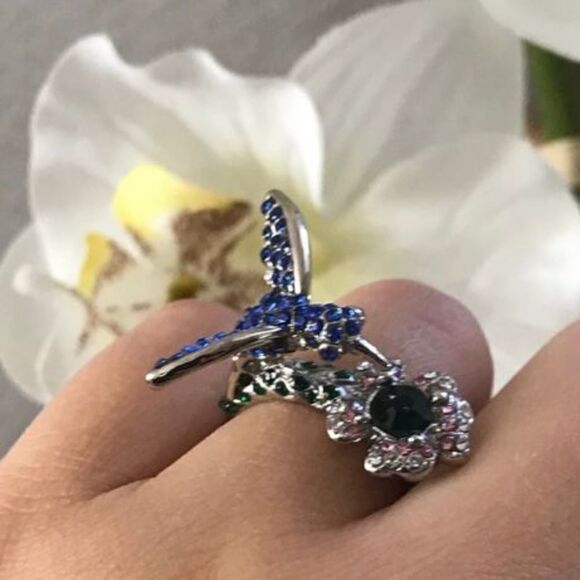Silver Hummingbird Ring, Stamped .925, 4-D Ring, Women's Statement Piece - Picture 3 of 13